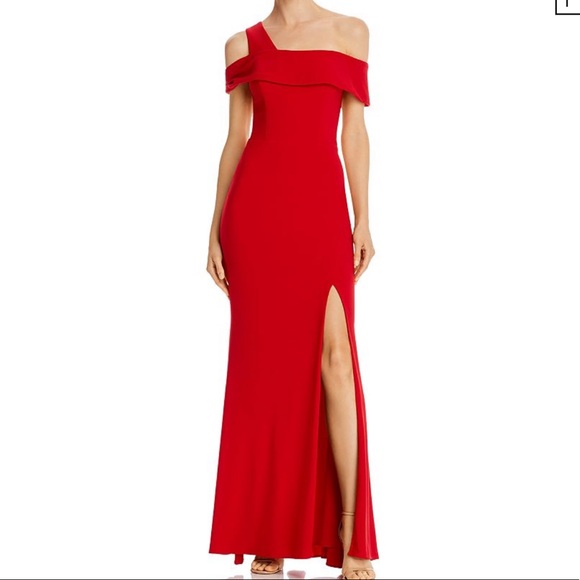 Aqua Dresses & Skirts - Aqua Dresses Off The Shoulder Single Strap Gown